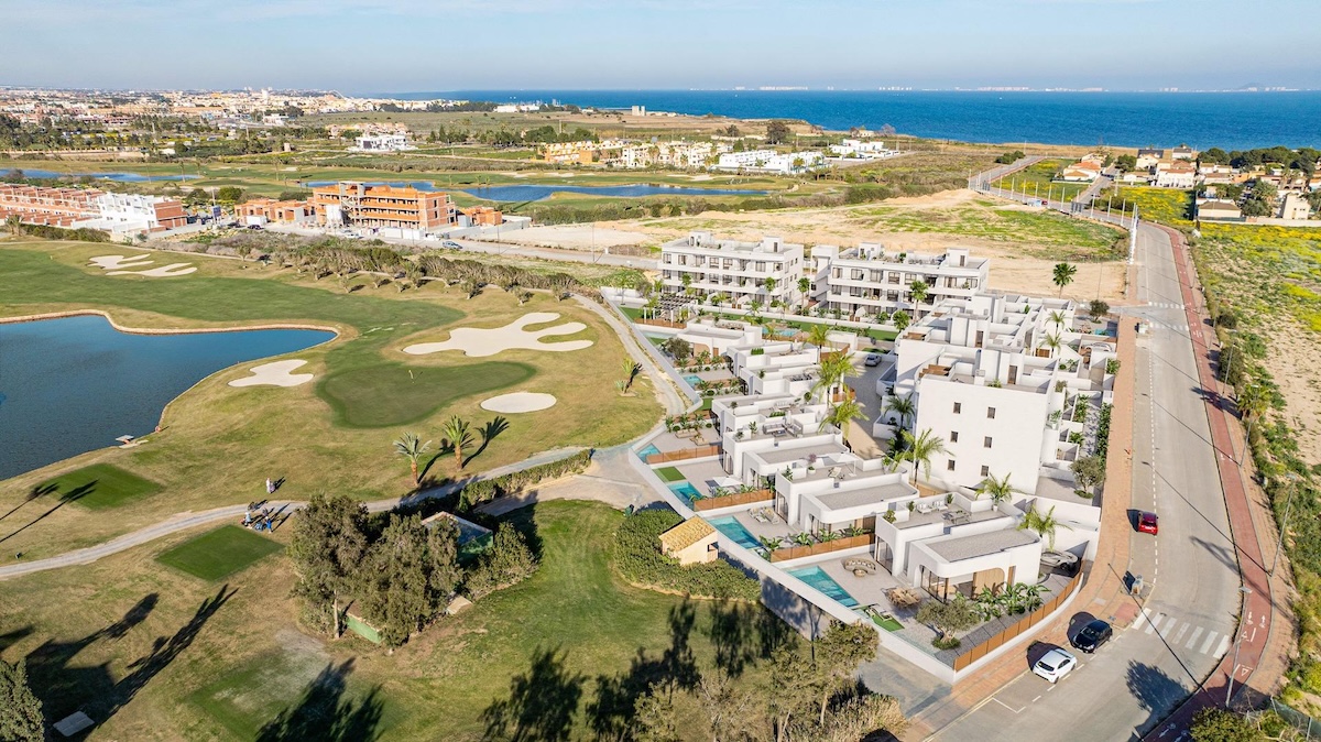 Property for Sale in Los Property for Sale Los Alcázares 2026 | Villas from €350k | MyMoveSpain